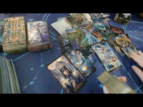 Видео: ВЕСЫ — Неужели наконец-то настало подходящее время? Мужественно встречайте ситуацию! Обожаю читать