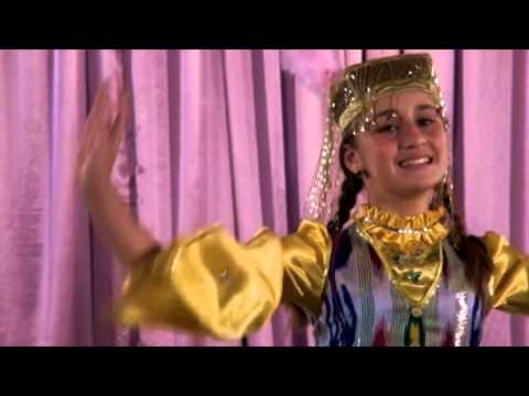 Видео: "Лязги" (узбекский танец). Фатиме Абдураманова. "Мелевше" (Судак)