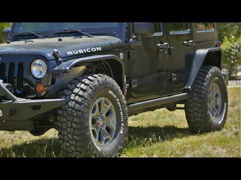 Видео: УЛУЧШЕНИЕ заднего стального крыла Jeep Wrangler! Броня MetalCloak и раструб Overline — сделай сам!