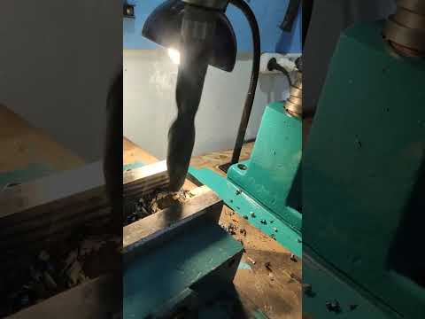 Видео: Сверлильный станок 2М-112