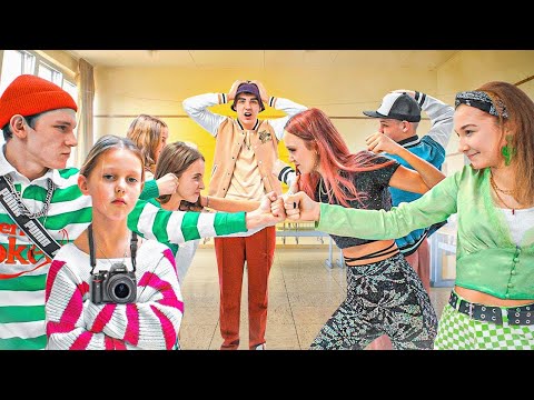 Видео: Амелка је новинар у Елитној школи! | У школи се појавио издајник!