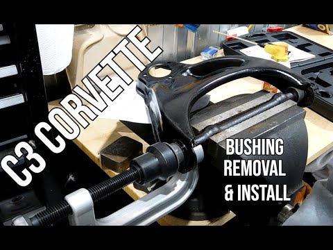 Видео: Снятие и установка сайлентблока рычага управления C3 Corvette с использованием сервисного набора ...