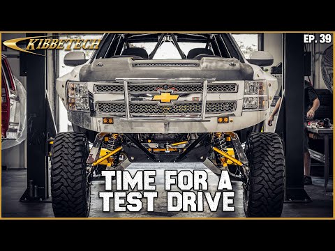 Видео: Первый тест-драйв Chrome Truck! — Kibbetech, выпуск 39