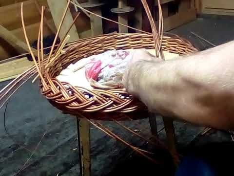 Видео: Делаем косичку