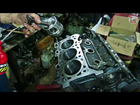 Видео: Ремонт двигателя V9X Nissan / Infiniti
