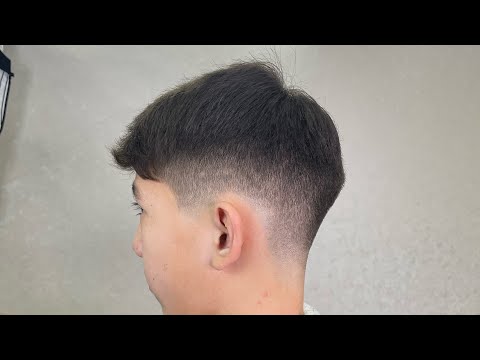 Видео: Переход с нуля в мужской стрижке.Fade haircut.