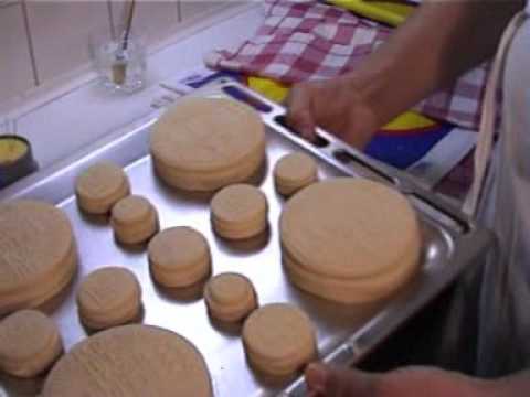 Видео: Инструкция по изготовлению / печению просфор (Часть 2)