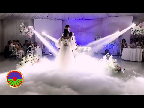 Видео: 📌 На свадьбу привезём Генератор Цветного дыма по ногам Лазер-Света шоу Освещение зала 89 003 565 003