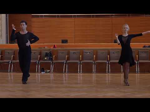 Видео: ЛАГЕРЬ 2016 Латинская лекция о внешнем виде и движении в ча-ча-ча, автор Дирк Хайдеманн