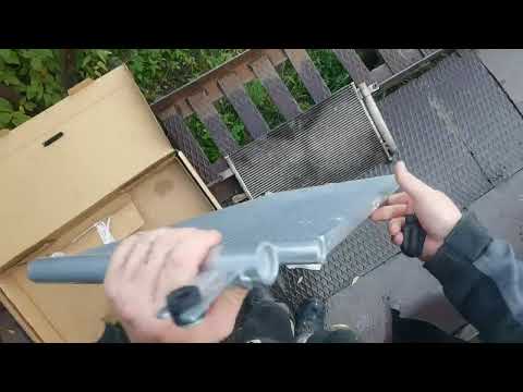 Видео: Замена радиатора кондиционера (конденсера)