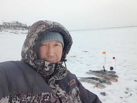 Видео: Открываем первый лед на реке Индигирка!