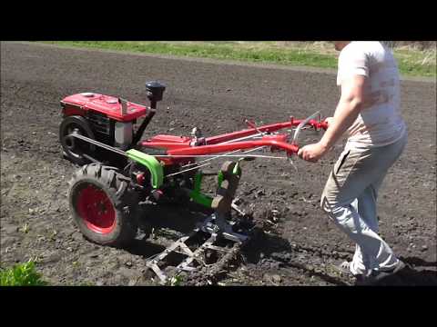 Видео: ПОЛЕВЫЕ ИСПЫТАНИЯ тяжелого мотоблока с бороной./FIELD TESTS of a heavy motoblock with a harrow.