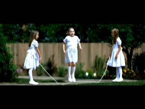 Видео: Дублированный трейлер - Кошмар на улице Вязов