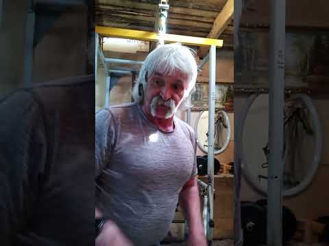 Видео: Советы новичкам в спортзале