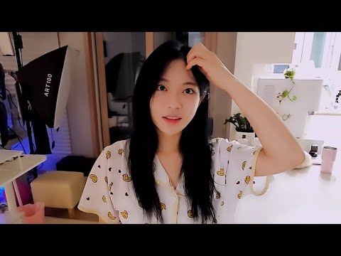 Видео: Я посетил ее дом, где она живет одна...