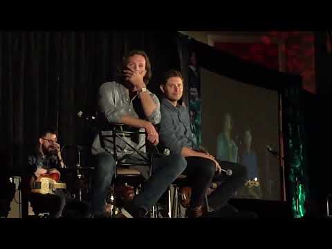 Видео: Оскар в 50, вытянутый и удлиненный Джаред - кон в Чикаго 2017 Джаред Падалеки и Дженсен Эклс