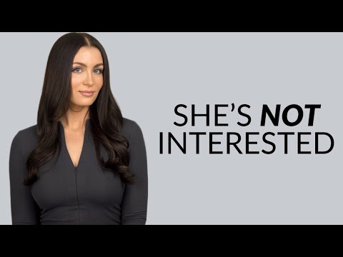 Видео: Если она не заинтересована, она сделает эти 5 вещей (каждый парень должен это знать)
