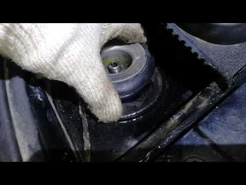 Видео: Часть 2. стойка, чашка,. VW POLO SEDAN