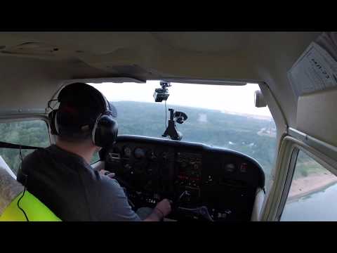 Видео: Cessna 172. Заход на посадку. Аэродром "Бычье поле" (Кронштадт). Cessna 172. Final & Landing