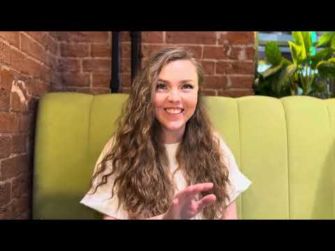 Видео: Интервью с Аней по сфере Творчество в рамках проекта "Стабильность/Творчество/Отношения"