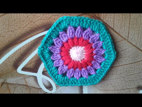 Видео: Как связать шестиугольник крючком