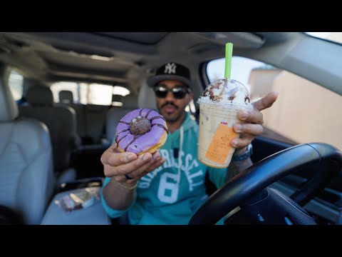 Видео: Я попробовал новое хэллоуинское меню Dunkins
