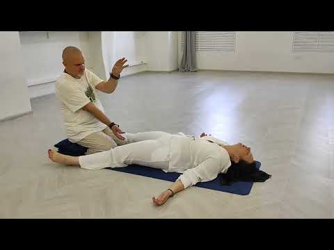 Видео: Тантрическая волна у девушки. Тантра йога.