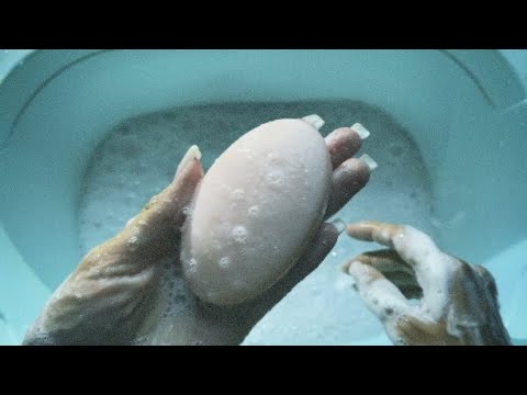 Видео: Мыление кокосового мыла 🥥Nova🥥 АСМР | ASMR SOAP