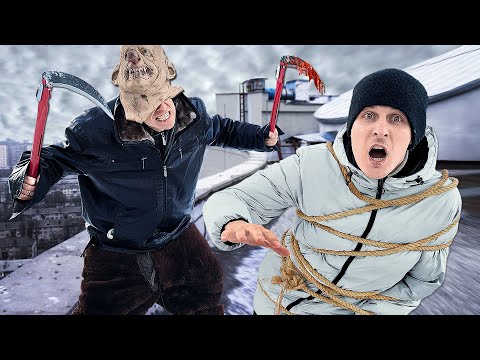 Видео: МАНЬЯК С КОЖАНЫМ ЛИЦОМ НАБРОСИЛСЯ НА МЕНЯ И СИЛЬНО РАНИЛ. НАШЛИ ДИМАНА И ПОПАЛИ В ЛОВУШКУ