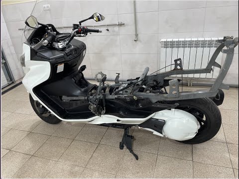 Видео: Разборка заднего пластика Suzuki Burgman/Skywave 250/400 2010-2016 г.в.