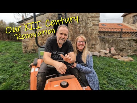 Видео: Реставрация нашего каменного здания XII века