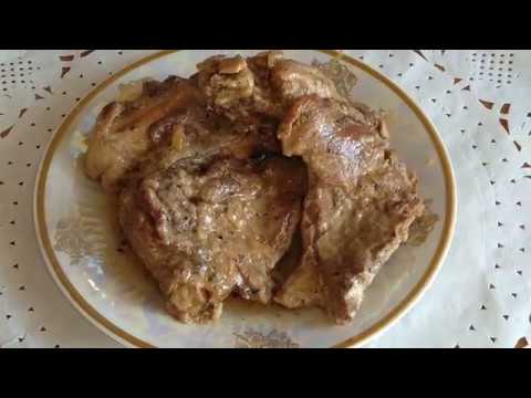 Видео: Нутрия тушеная в сметане