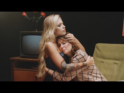 Видео: Рита Дакота - Цунами (Премьера клипа, 2018)