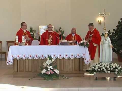 Видео: Святая месса в костёле 21.09.2014