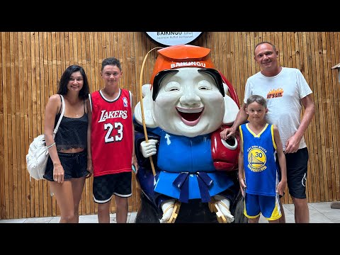 Видео: Безлимитное кафе. Японская кухня Baikingu. Суши роллы.