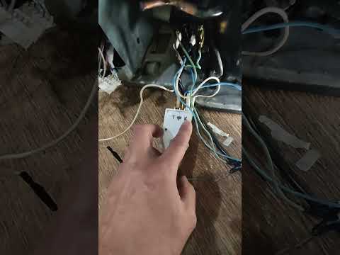 Видео: Ремонт холодильника  Whirlpool