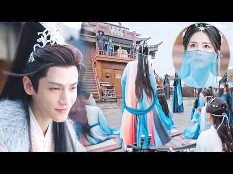 Видео: ❤️Демон влюбился в Золушку, поражён её танцем и потерял голову от любви!💃