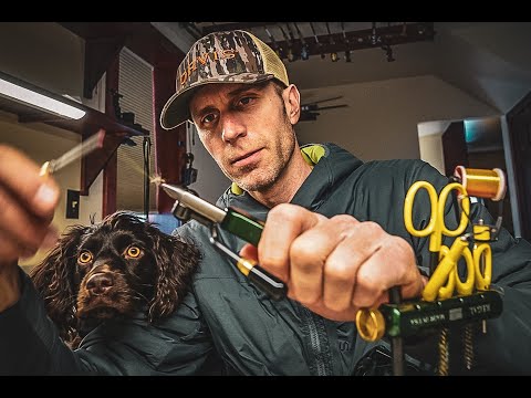 Видео: Будьте организованы: материалы и инструменты для вязания мушек от Джорджа Дэниела