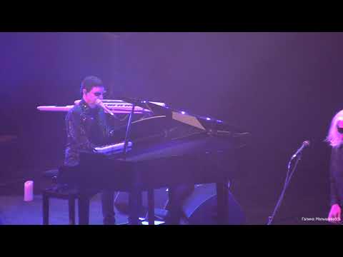 Видео: Пикник, Все перевернется (Crocus City Hall), 14.11.2021