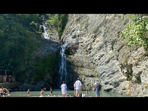 Видео: Змейковские водопады / Сочи август 2024