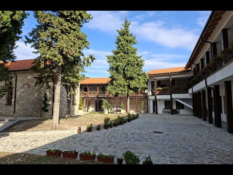 Видео: Петковден в манастир "Св. Петка Мулдавска" над Асеновград