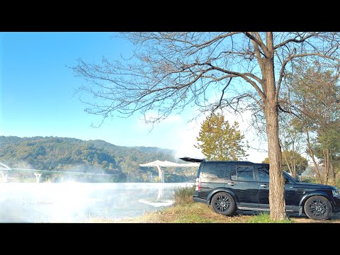 Видео: Уже 0°C? / Кемпинг в машине у туманного берега реки