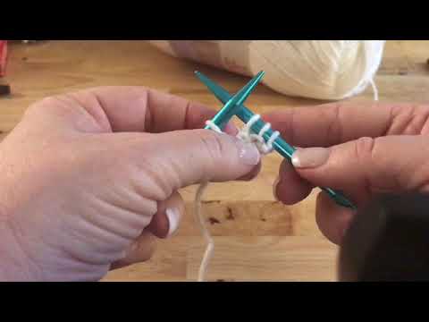 Видео: Вязаное детское одеяло Easy Peasy