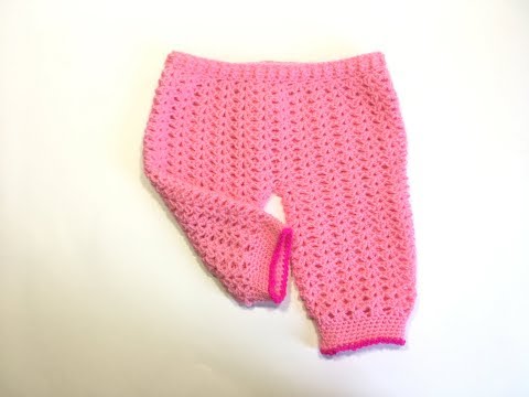 Видео: Как связать простые детские штанишки крючком/How to crochet a simple children's pants