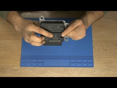 Видео: Блок Airbag Lada XRAY 985101853R прошивка после ДТП