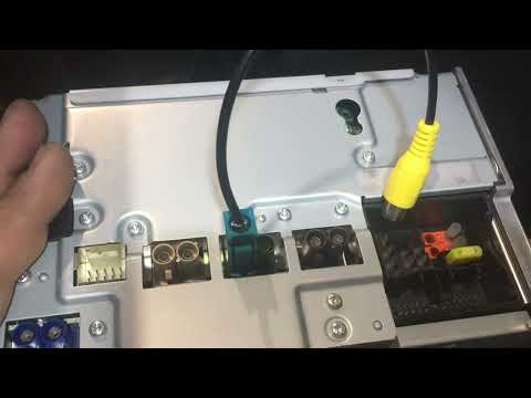 Видео: Mercedes w 212 comand online установка камеры заднего вида