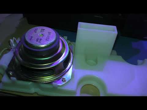Видео: Hitachi TRK-3D82W. Аппарат из 90-х