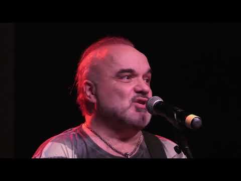 Видео: Черный кофе - Пылает за окном звезда