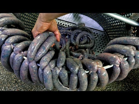 Видео: Создание огромного домашнего колбасного ресторана - Корейская еда