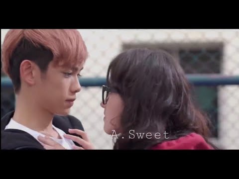 Видео: ❤💋Красавчик  школы влюбился  в простушку❤